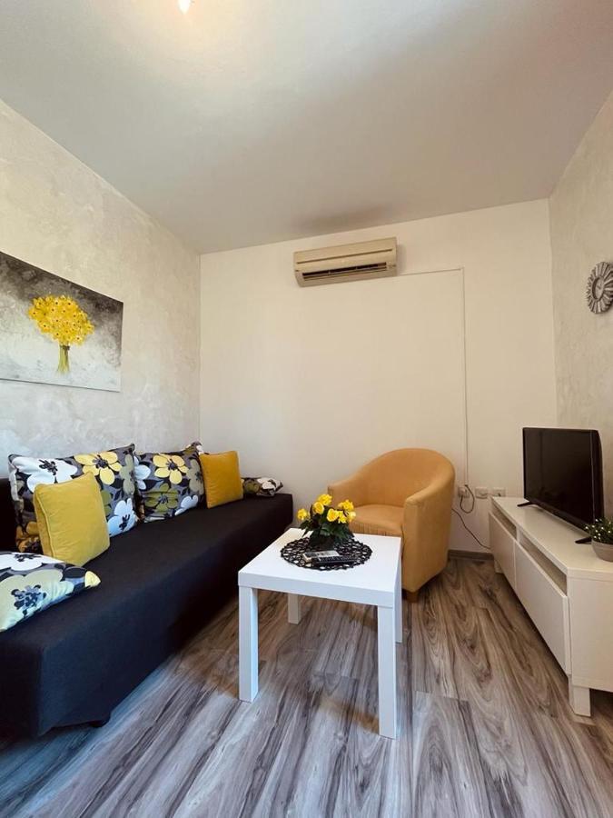 Pomerino Apartmans * Pomer