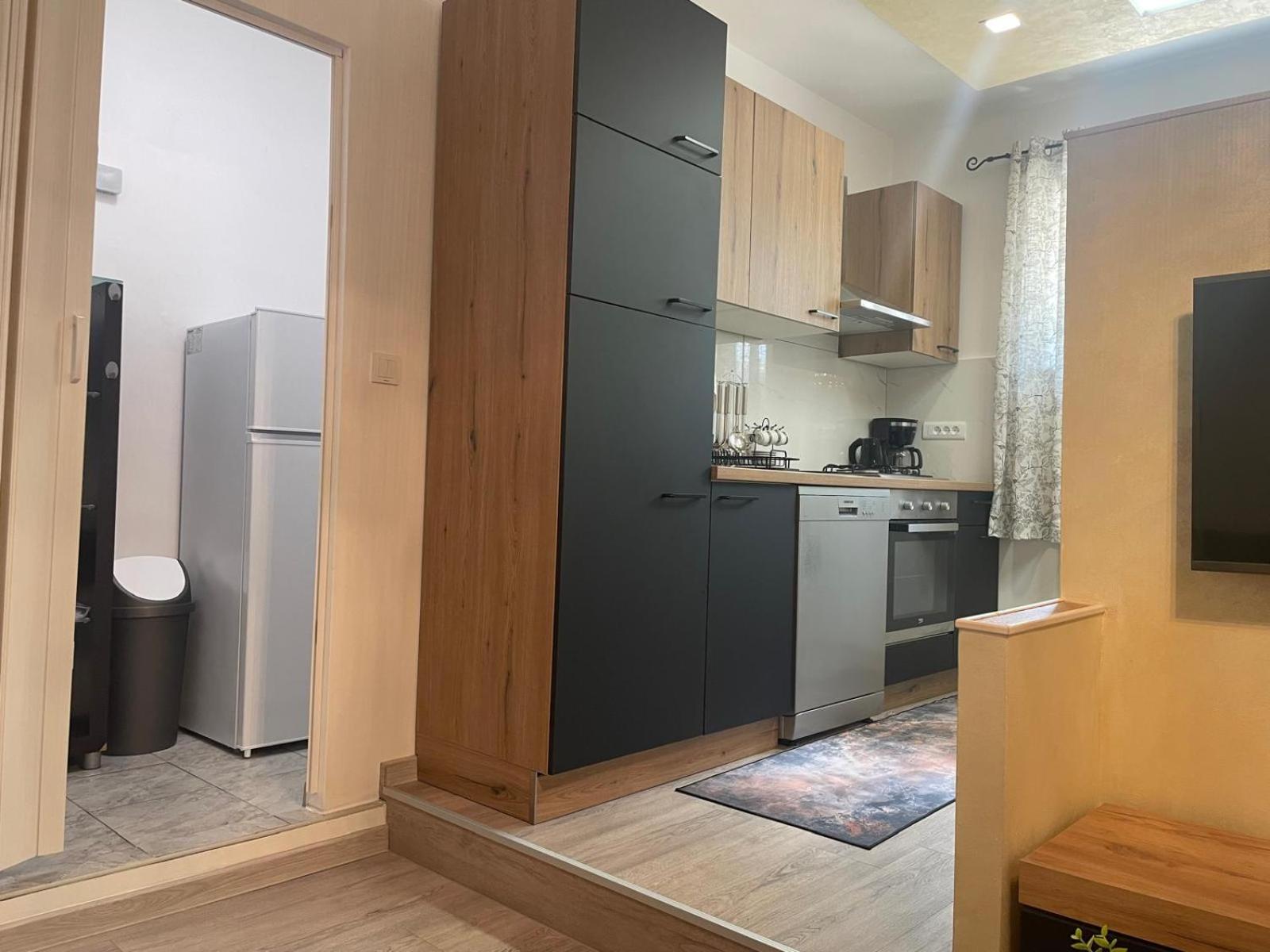 Pomerino Apartmans * Pomer